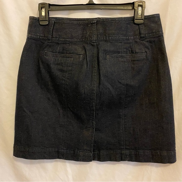 Ann Taylor LOFT petites Black Denim Skirt Sz 6P - Picture 2 of 6